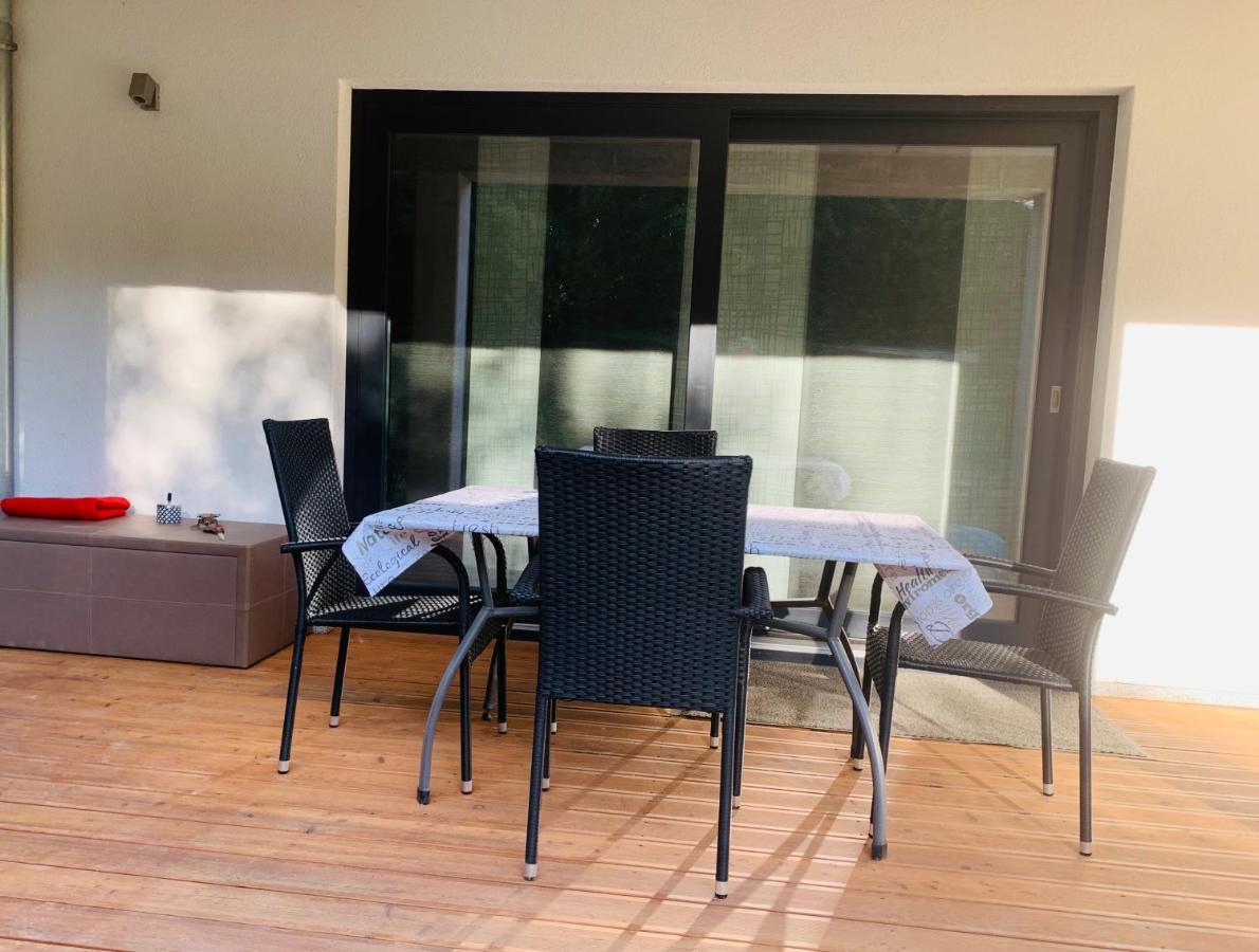 Firmen & Ferienwohnung Brecht 1 Waibstadt ภายนอก รูปภาพ